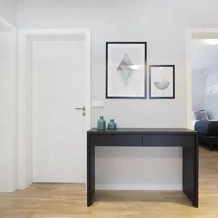Blue Luxury Apartment